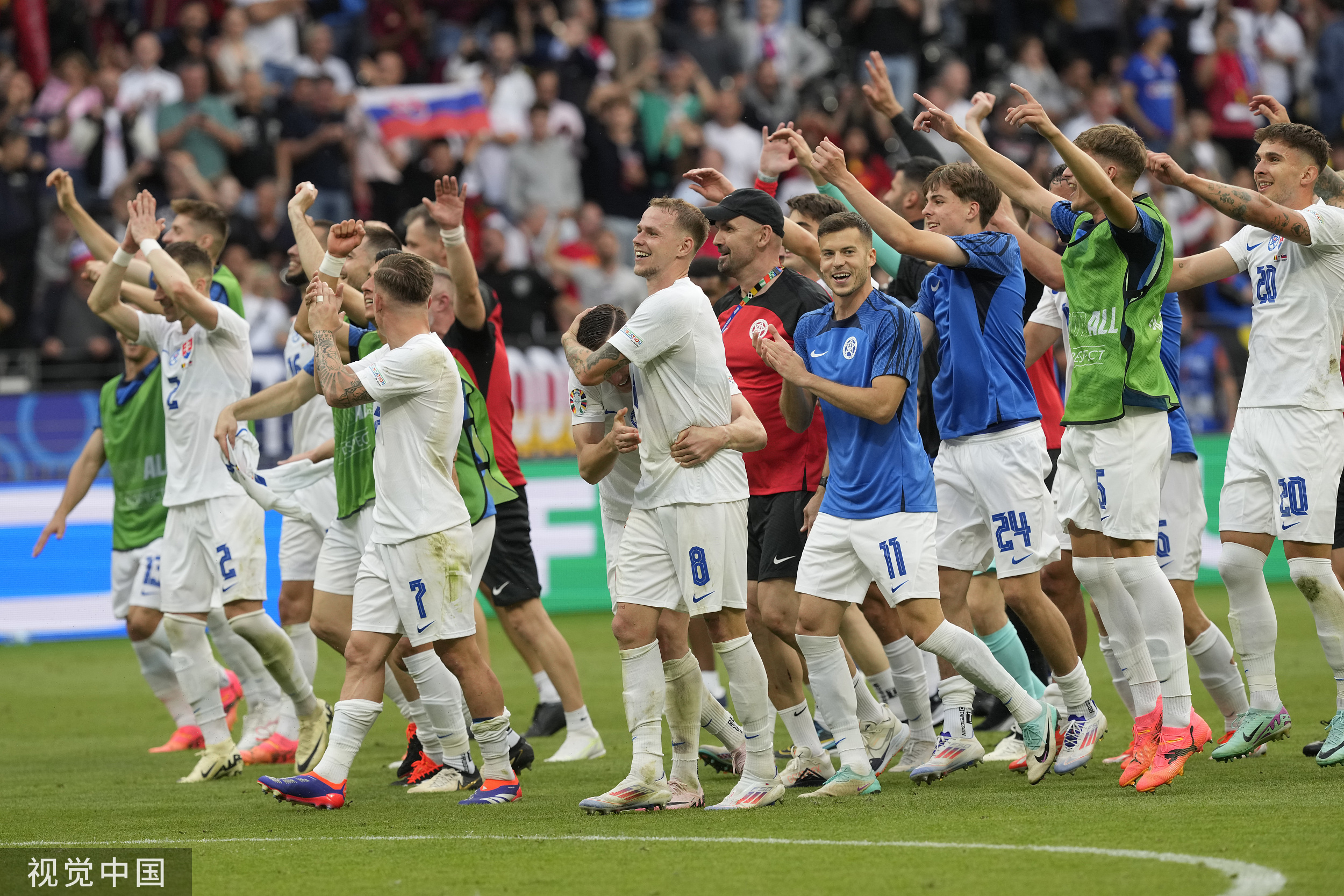 比利时胜捷克,欧洲杯半决赛对决令人期待 比利时胜捷克,欧洲杯半决赛对决令人期待