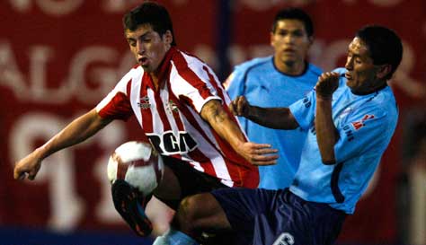 阿根廷篮球联赛拉普拉塔取得胜利 阿根廷篮球联赛拉普拉塔取得胜利