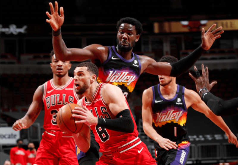 疯狂追分!球队凭借绝杀逆转胜利的简单介绍 疯狂追分!球队凭借绝杀逆转胜利的简单介绍