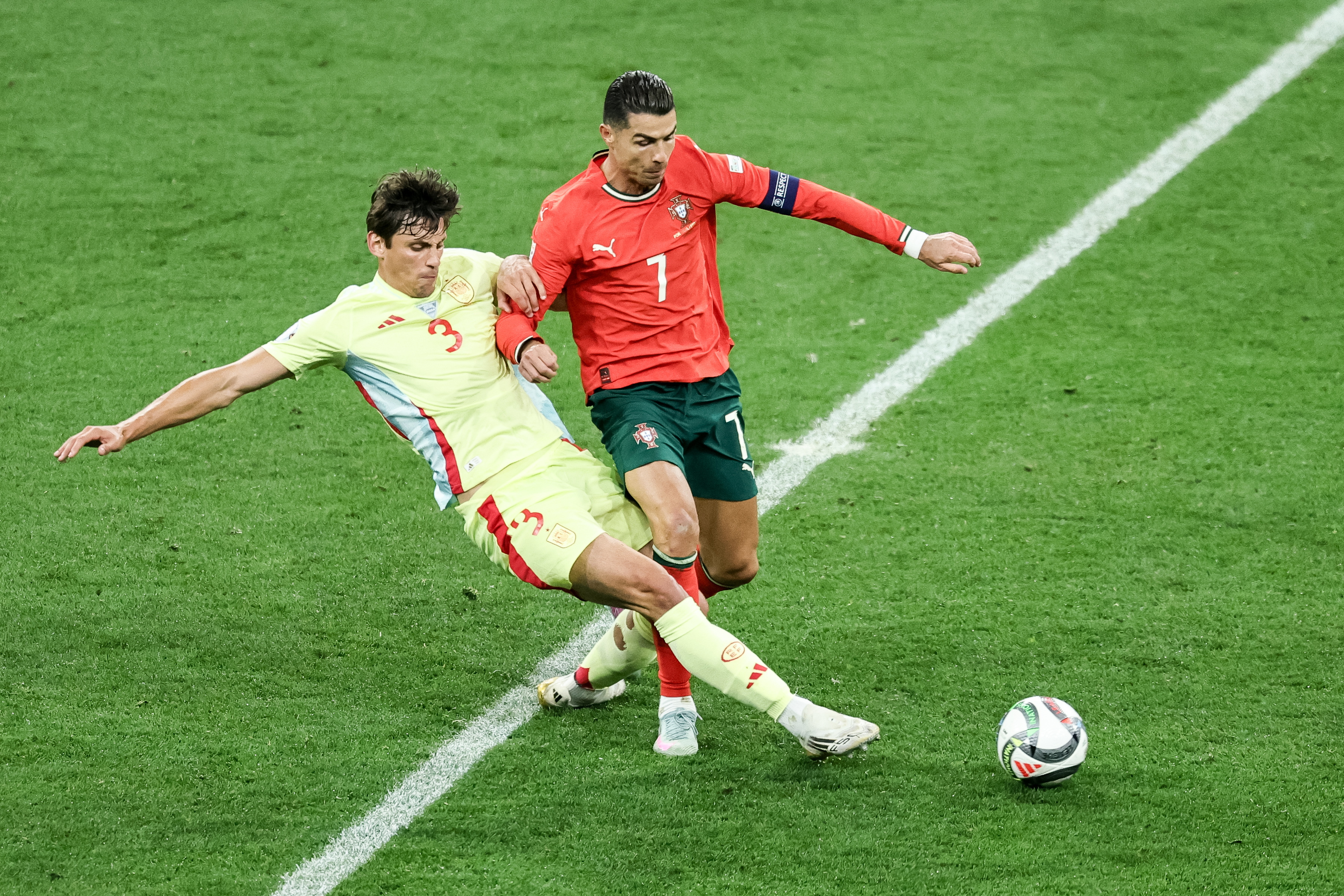 欧洲国家联赛掀起足球热浪，精彩连连