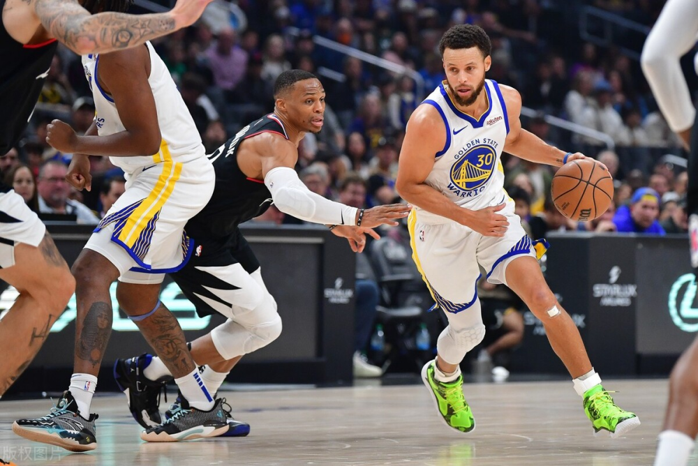 勇士全队合力逆转快船 勇士全队合力逆转快船