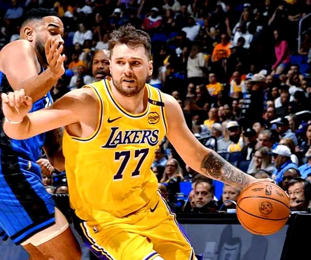 雄鹿负公牛,遭遇三连败的简单介绍 雄鹿负公牛,遭遇三连败的简单介绍