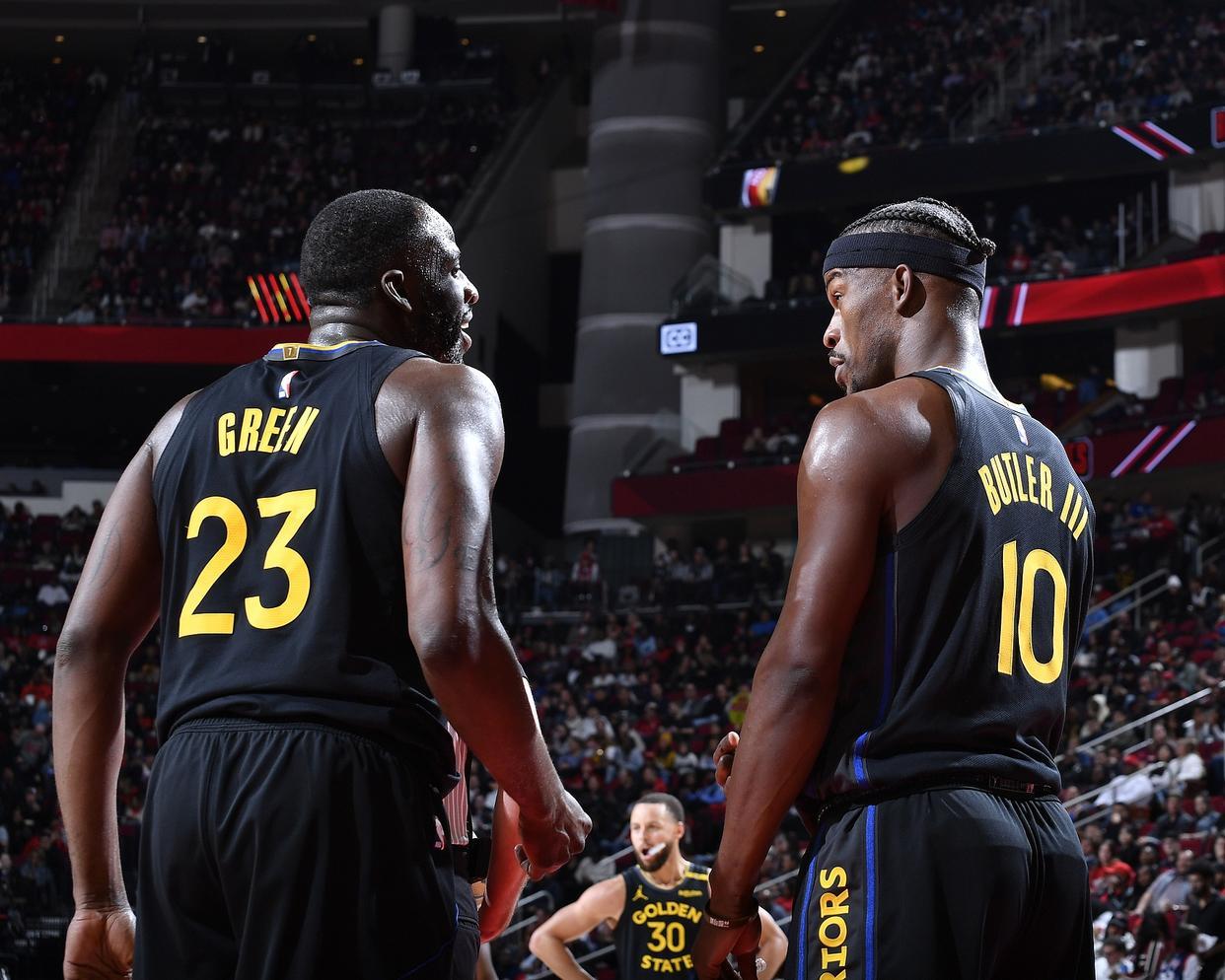 米切尔砍38分独砍湖人,掘金赢球仍遭淘汰 米切尔砍38分独砍湖人,掘金赢球仍遭淘汰