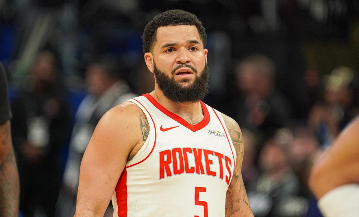 火箭逆转老鹰,拿下关键胜利 火箭逆转老鹰,拿下关键胜利