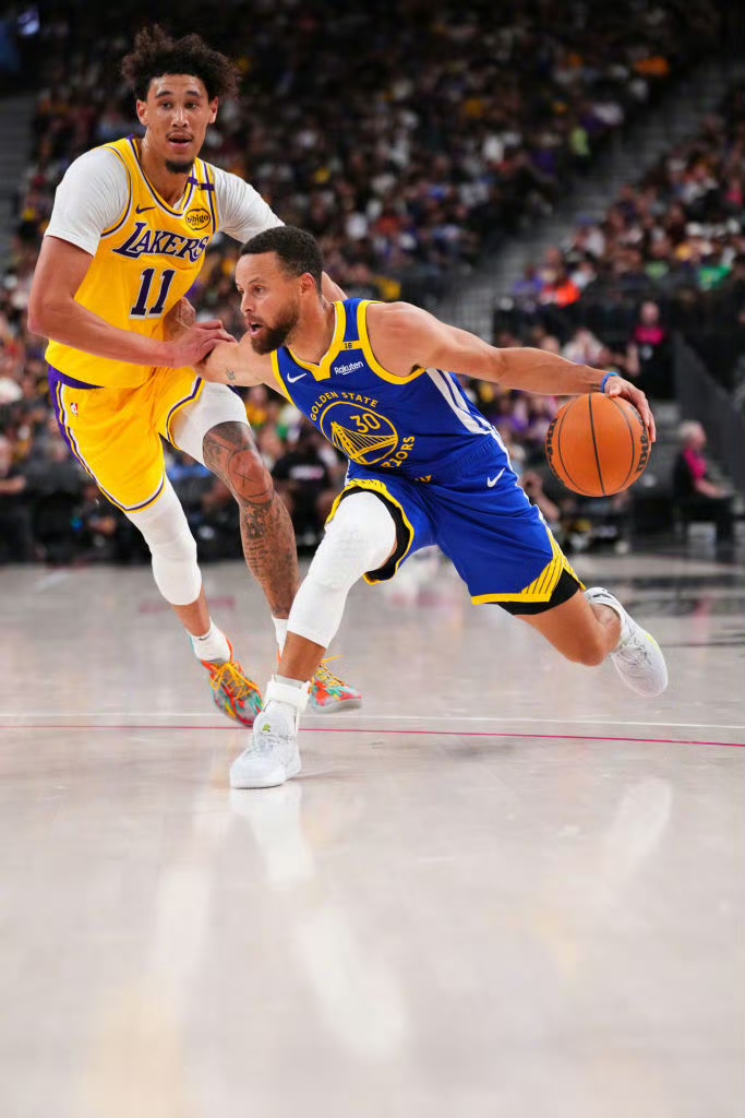 包含勇士胜国王，实力高效勇猛再创辉煌的词条